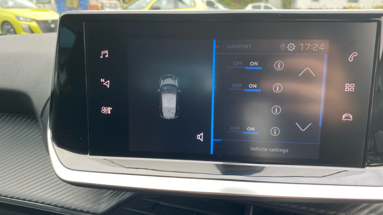 Peugeot 208 1.2 PureTech Active Premium 5dr Petrol Hatchback